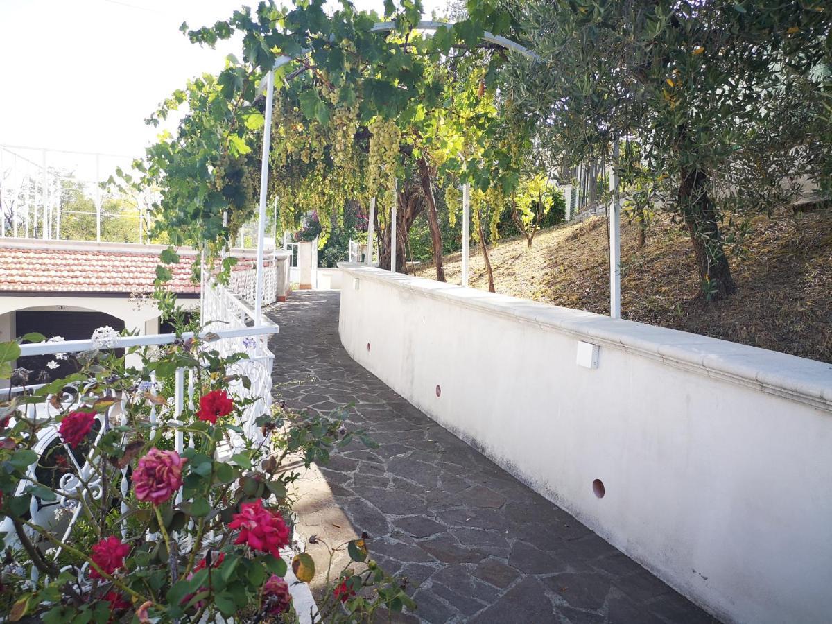 Villa Margherita 新乔瓦尼提蒂诺 外观 照片